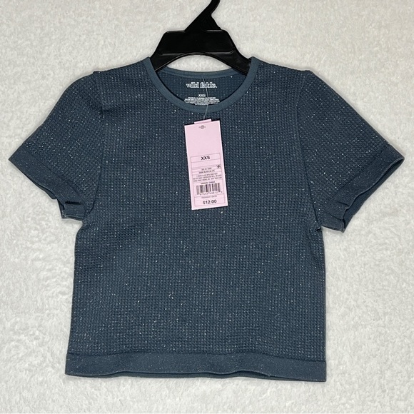 WILD FABLE Juniors Textured Cropped T-shirt Slate Dark Blue Shimmer Size XXS - Picture 1 of 9